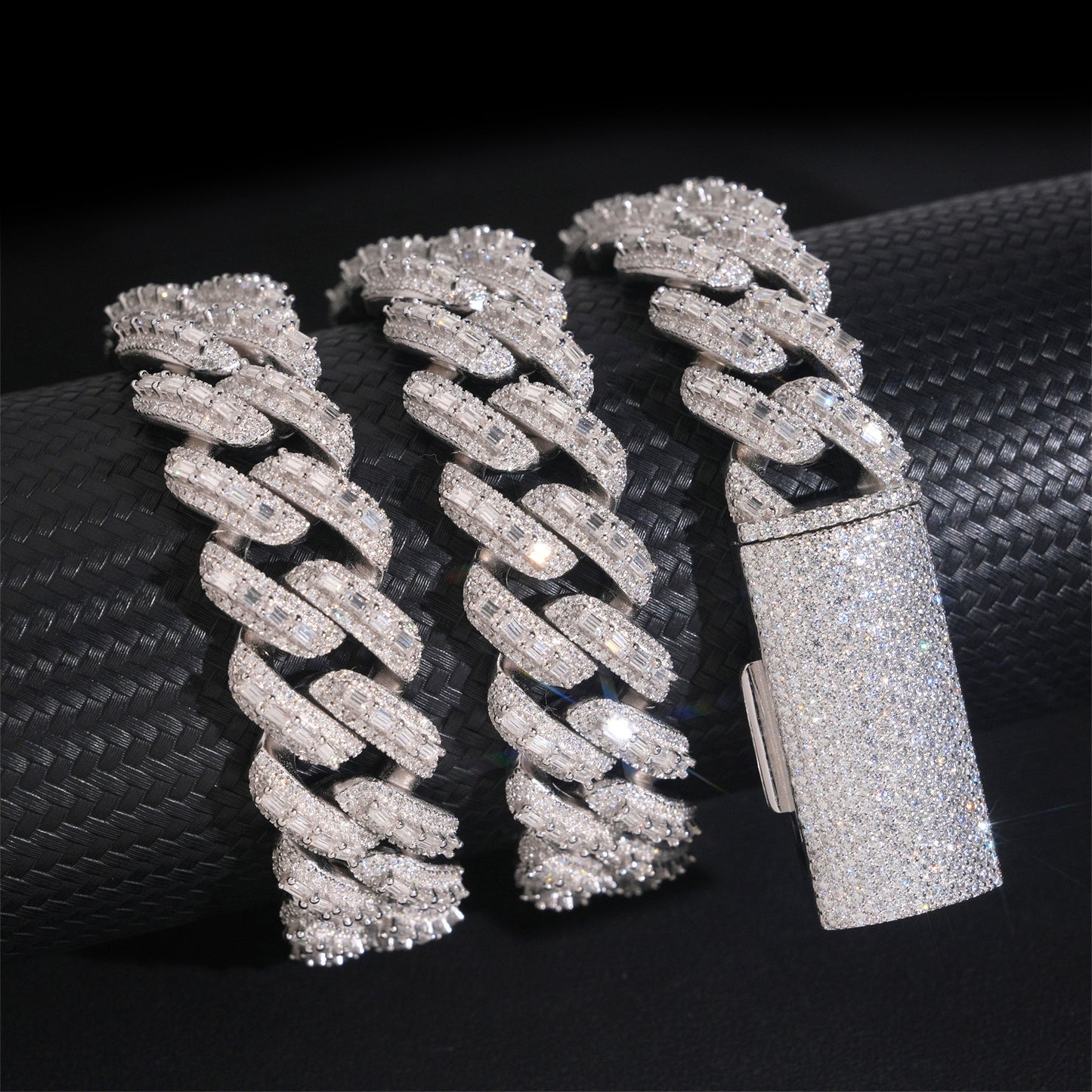 18MM S925+Moissanite Cuban Chain