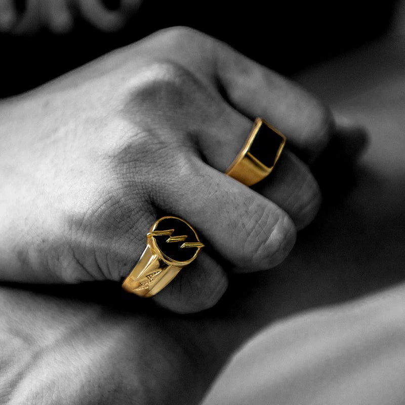 Bolt King Ring
