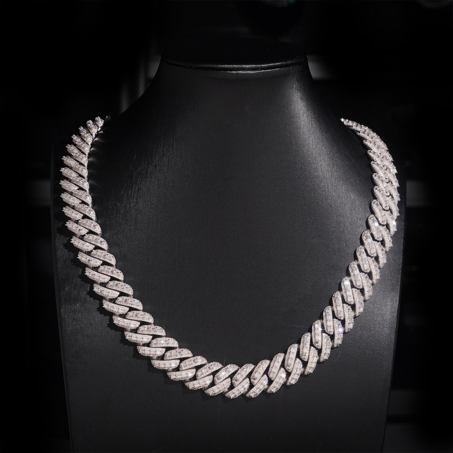 18MM S925+Moissanite Cuban Chain