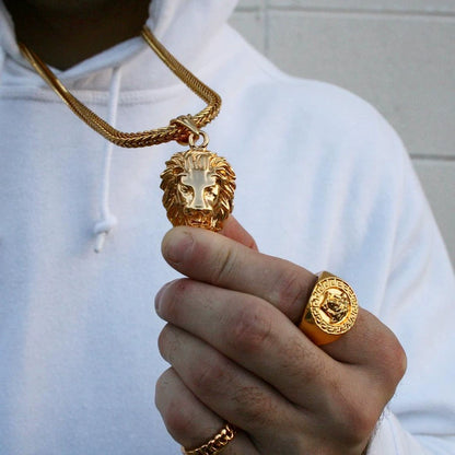 Lion Pendant - Ice Grind