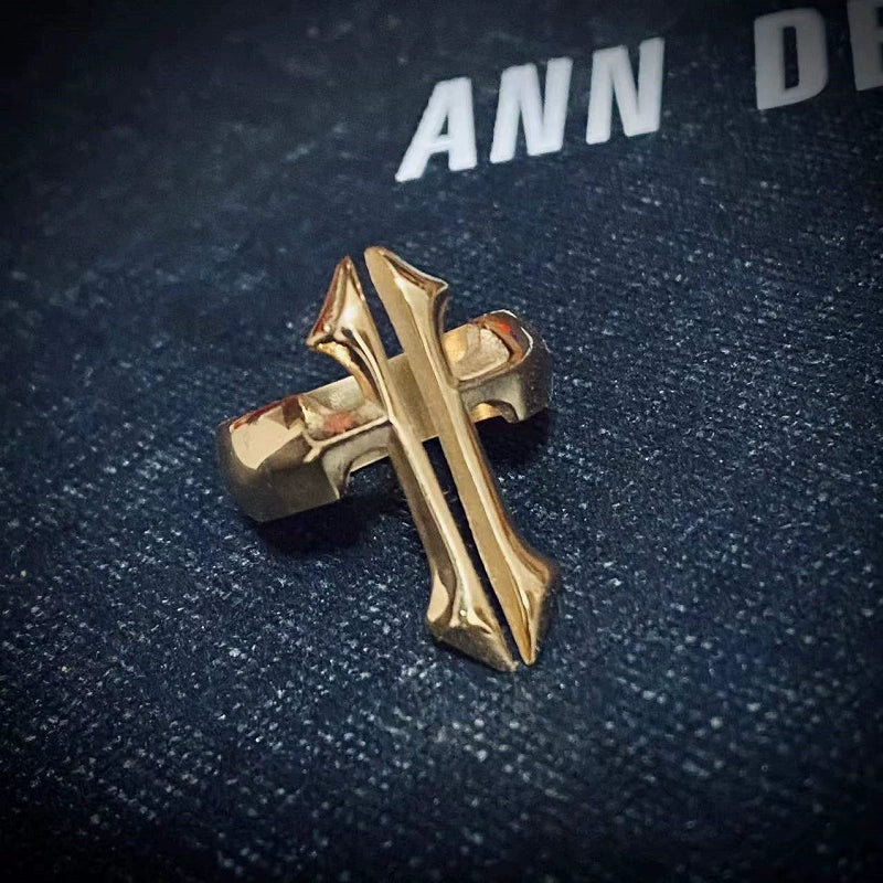 Cross Ring - Ice Grind
