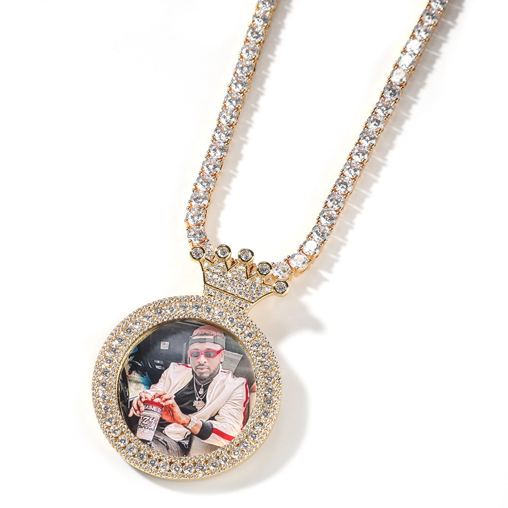 Gold Custom Photo Pendant - Royal Halo Frame