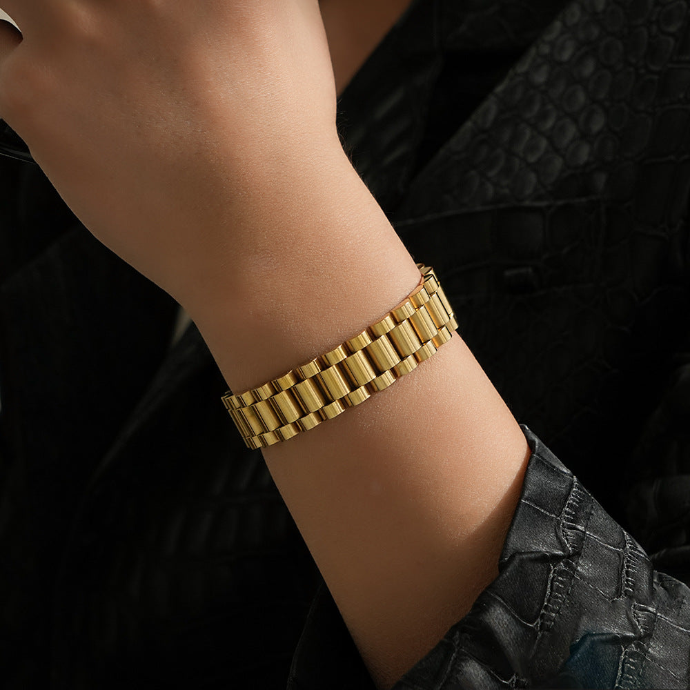 15MM Gold Watch Link Bracelet - Bold Barrel Links
