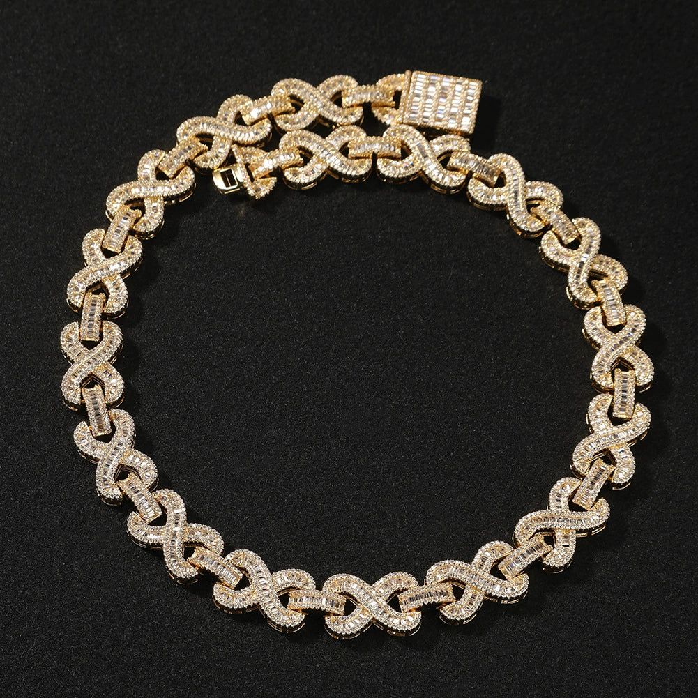 16MM gold infinity link chain displayed in a circular loop with its box clasp visible