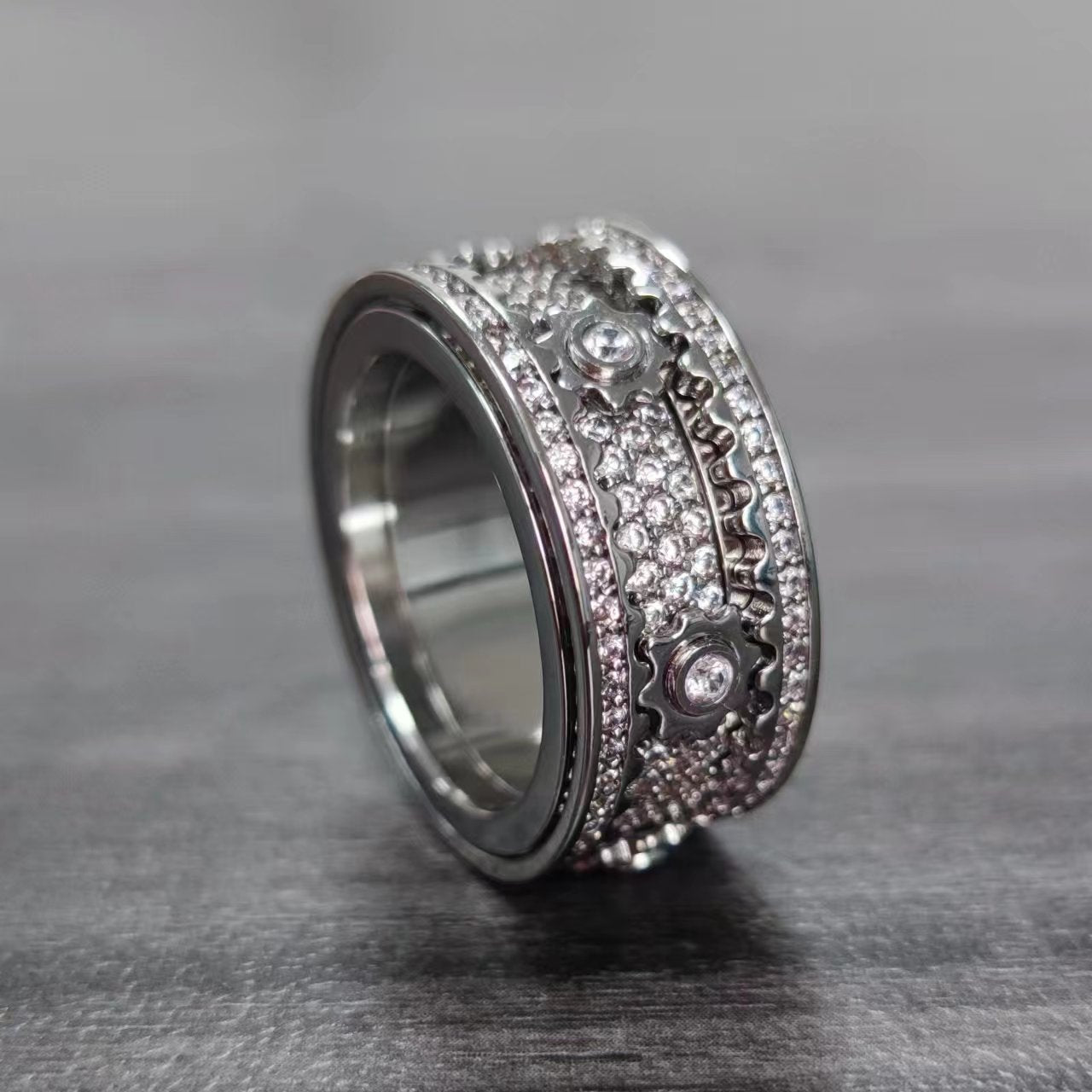 White Gold Spinner Ring - Iced Rotating Gear Center