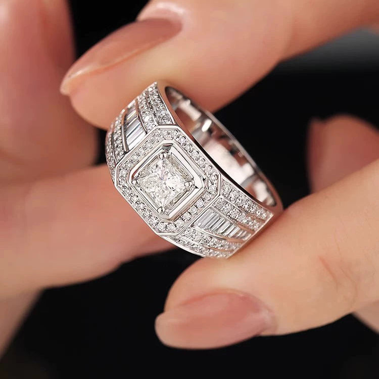 White Gold Signet Ring - Round Stone Double-Row Sides