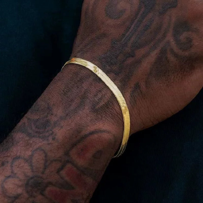 6MM Gold Herringbone Bracelet - Flat Chevron Links